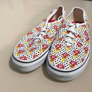 Size 6 Kendra Dandy limited edition Vans.